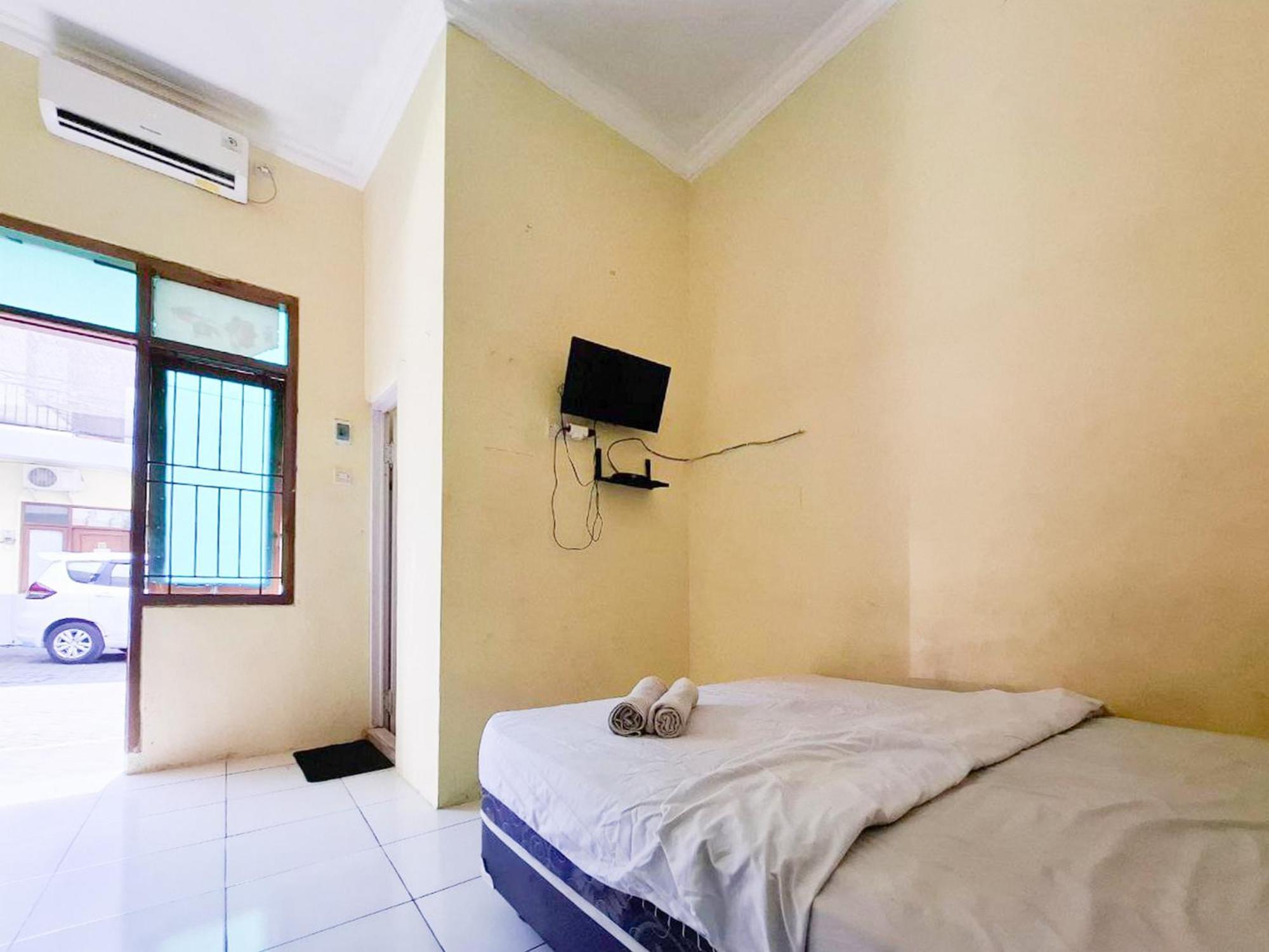 Kanca 808 Redpartner Hotell Pasuruan Eksteriør bilde